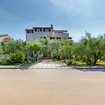Apartamento Luana A1
