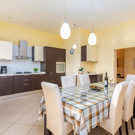 Luana A1 Apartment *